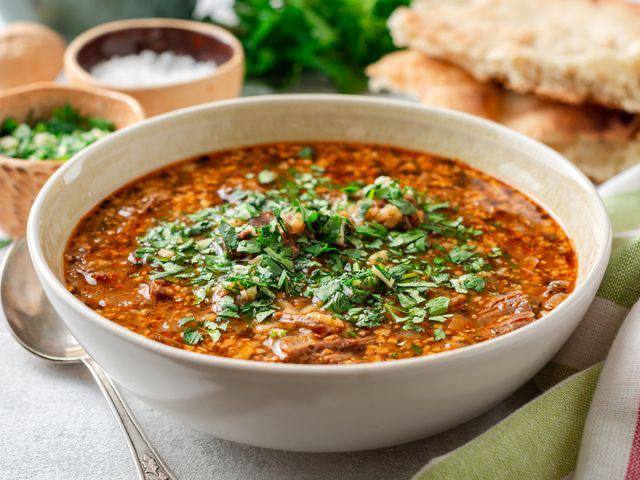 Острый суп «Харчо»