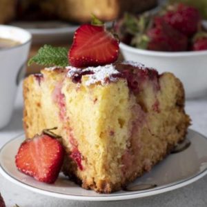 Сливочная клубничная Шарлотка